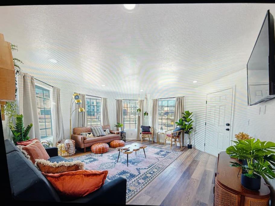 New Modern Boho Apt- Close To Yosemite Oakhurst Eksteriør billede